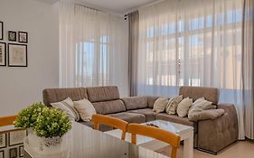 Living Cazorla II